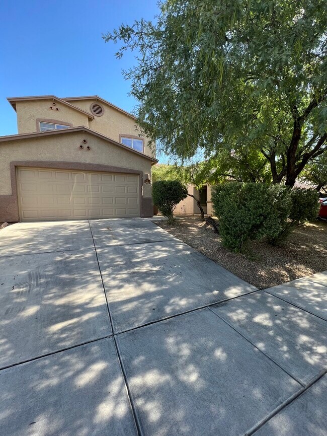 3532 W Lost Village Ln in Tucson, AZ - Building Photo - Building Photo