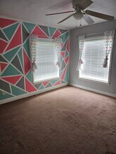 1107 E Brazos St in Palestine, TX - Building Photo - Building Photo