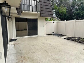 7307 73rd Way in West Palm Beach, FL - Building Photo - Building Photo