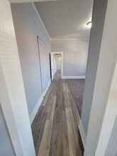 633 Tucker St in Burlington, NC - Foto de edificio - Building Photo
