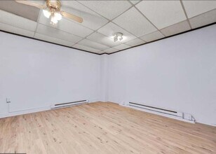 15 S 2nd St in St. Clair, PA - Building Photo - Building Photo