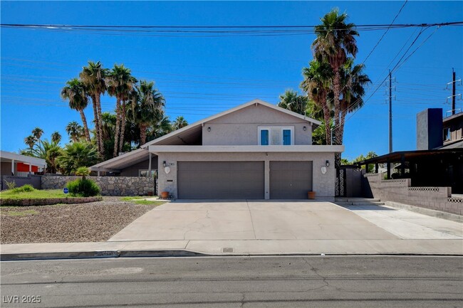 3969 Acapulco Ave
