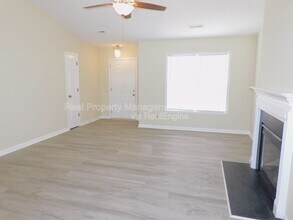 1856 Oakhurst Park Ln in Kernersville, NC - Building Photo - Building Photo