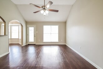 10909 Lexington Dr in Olive Branch, MS - Building Photo - Building Photo