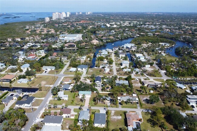 4465 Mariner Rd in Bonita Springs, FL - Building Photo - Building Photo