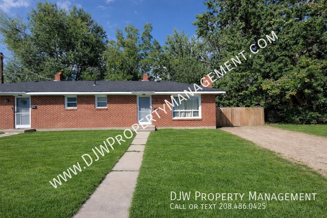 property at 2013 S Denver Ave