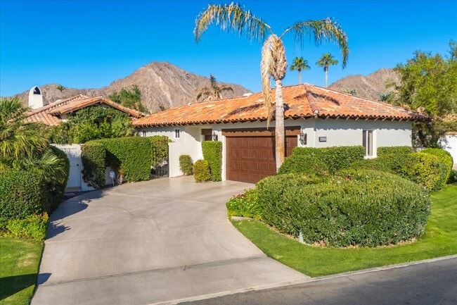 48225 Vía Solana in La Quinta, CA - Building Photo - Building Photo