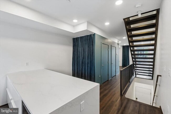 1911 N 9th St in Philadelphia, PA - Building Photo - Building Photo