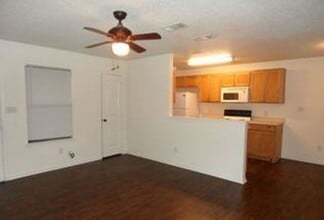 8031 Julie Ave in Fort Worth, TX - Building Photo - Building Photo