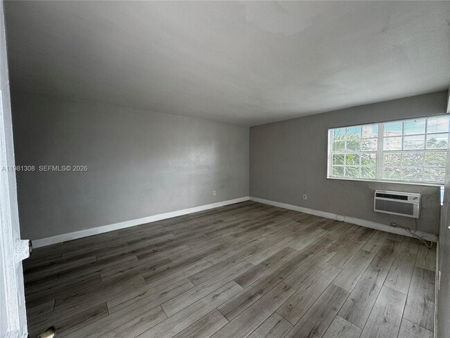 500 13th St in Miami Beach, FL - Building Photo - Building Photo