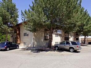 Rood Candy Apartments Pueblo Co For Rent 95photos
