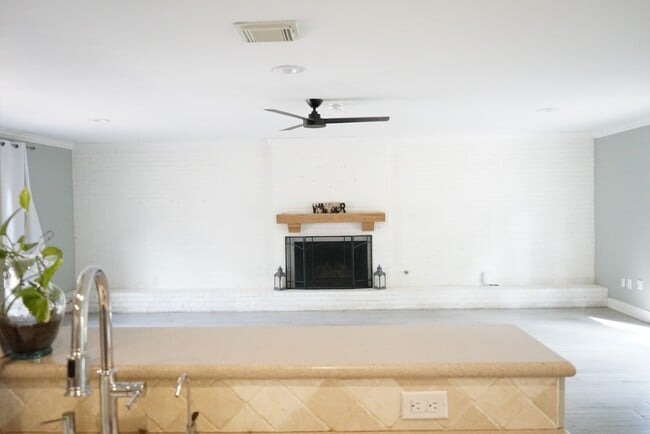 6607 Apple Valley Ln in Houston, TX - Building Photo - Building Photo