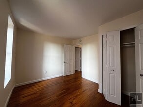 EAST 80 STREET, Unit 25 in New York, NY - Building Photo - Building Photo