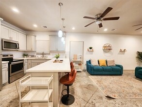 5910 Shelburne St in Humble, TX - Building Photo - Building Photo