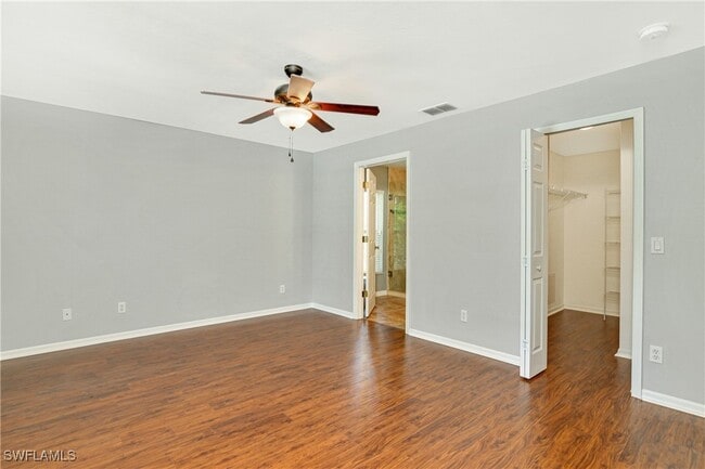 property at 460 14th Ave NE