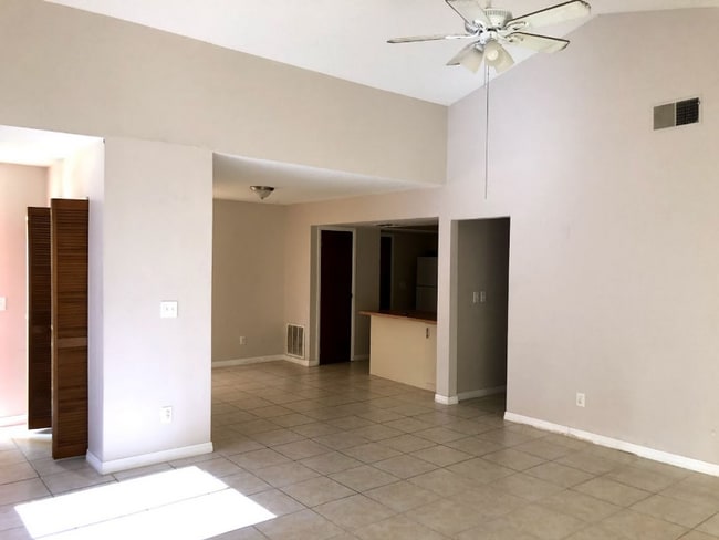 property at 732 Willow Dr