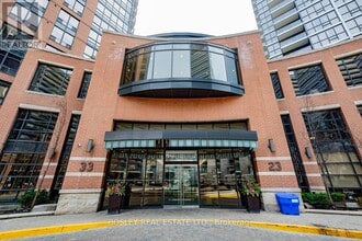 33 Sheppard Ave E in Toronto, ON - Building Photo - Building Photo