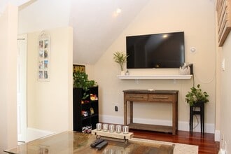 315 Franklin St, Unit 1 in Braintree, MA - Building Photo - Building Photo