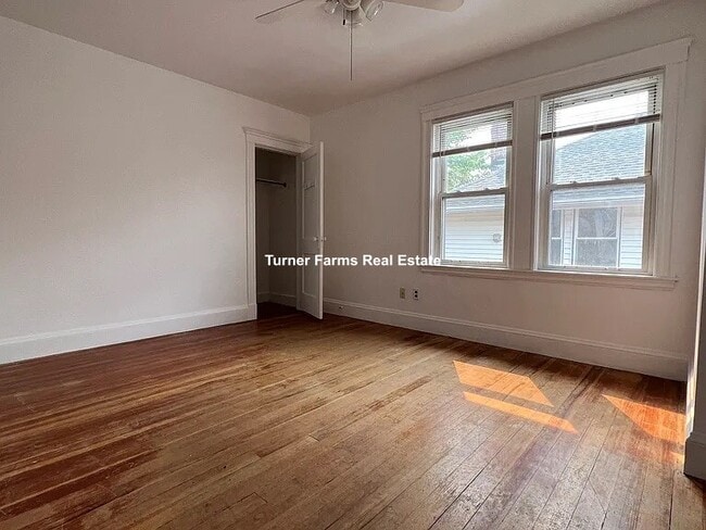 24 Chetwynd Rd, Unit 2 in Somerville, MA - Building Photo - Building Photo