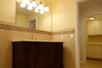 7534 W 85th St in Los Angeles, CA - Building Photo - Building Photo