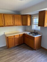 3112 W Mott Ave in Flint, MI - Building Photo - Building Photo