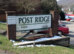 Post Ridge Apartments in Madison, WV - Building Photo - Building Photo