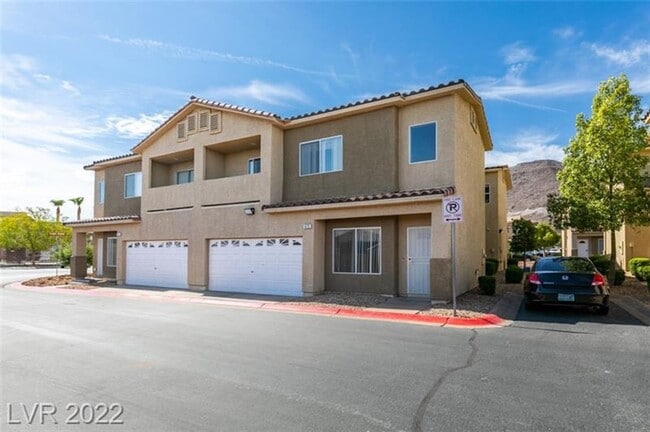 475 Lost Eagle Way in Henderson, NV - Building Photo - Building Photo