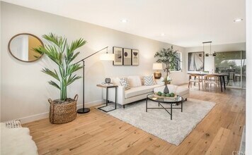 1304-1312 12th St in Manhattan Beach, CA - Building Photo - Building Photo