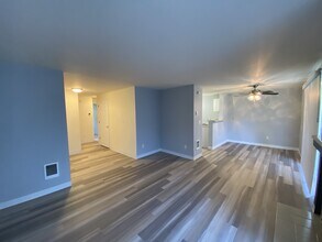 Forest Grove Apartments in Gig Harbor, WA - Building Photo - Interior Photo