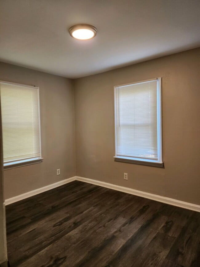 7203 Albright Ave in Jennings, MO - Building Photo - Building Photo