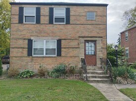 108 Bellaire Ave in Dayton, OH - Building Photo