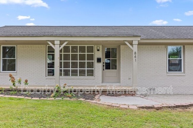 841 Kay Cir in Chattanooga, TN - Building Photo - Building Photo