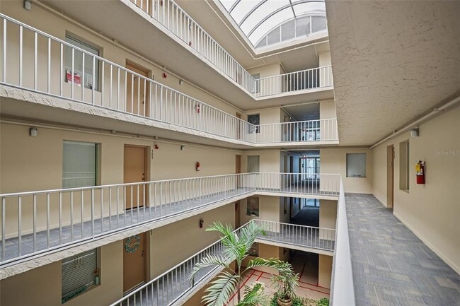 4902 38th Way S in St. Petersburg, FL - Building Photo - Building Photo