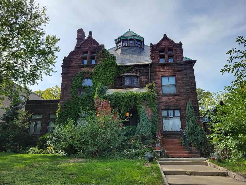 1818 La Salle Ave-Unit -8 in Minneapolis, MN - Building Photo