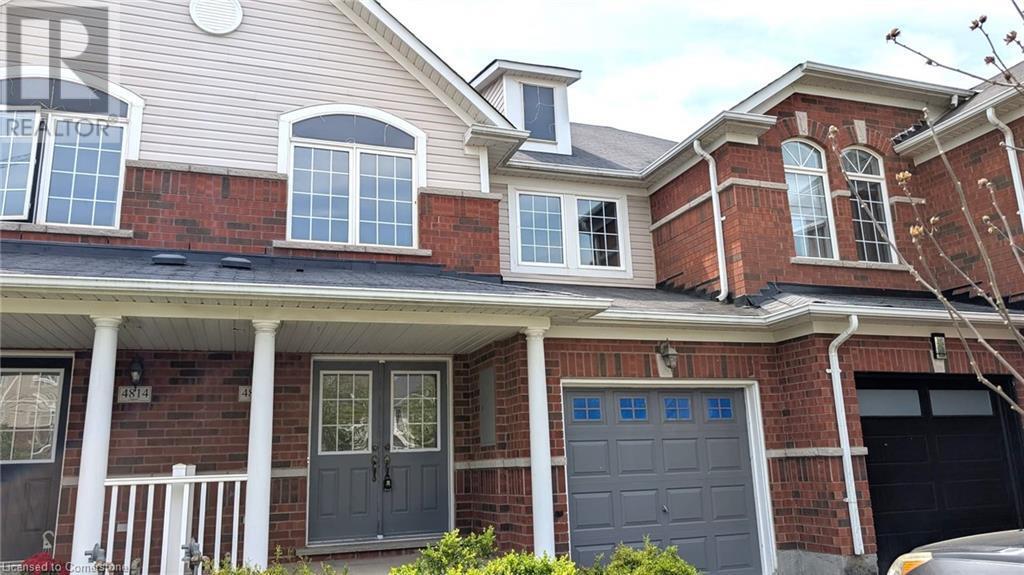 4812 Thomas Alton Blvd in Burlington, ON - Building Photo