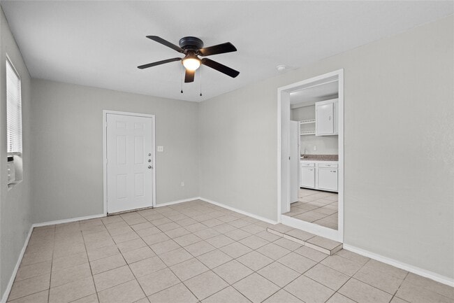 property at 806 3rd Ave N