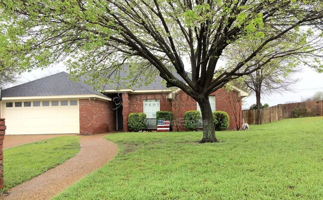 property at 260 Cross Country Dr