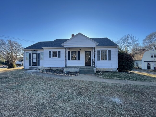 property at 270 Crescent Ln