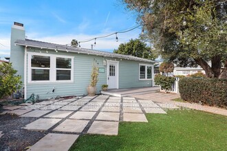 274 La Veta Ave in Encinitas, CA - Building Photo - Building Photo