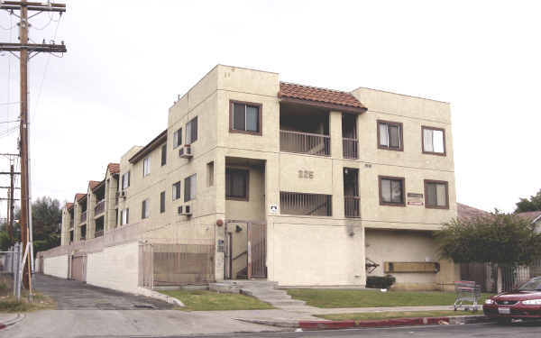 225 North Avenue 53 in Los Angeles, CA - Building Photo - Building Photo