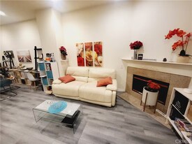 351 N Post Oak Ln, Unit 100 in Houston, TX - Building Photo