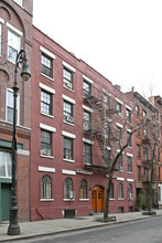 76 Horatio St in New York, NY - Building Photo - Primary Photo