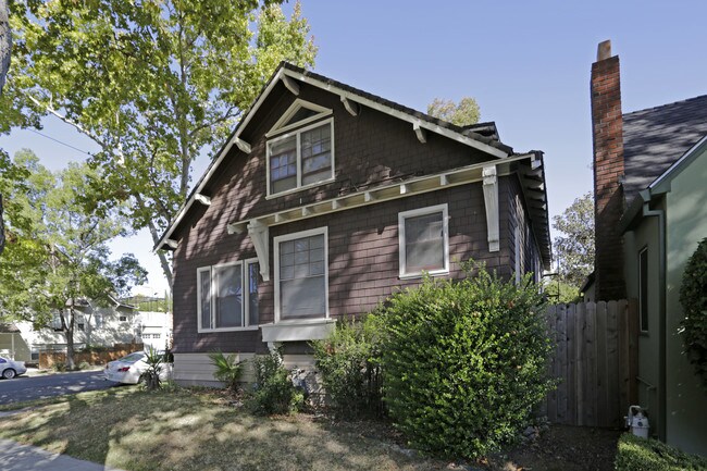 1929 23rd St in Sacramento, CA - Foto de edificio - Building Photo