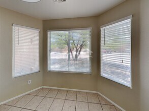 8002 S Wild Primrose Ave in Tucson, AZ - Building Photo - Building Photo