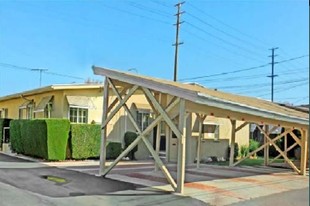 400 E Imperial Hwy Apartments