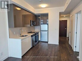 60 Frederick St in Kitchener, ON - Building Photo