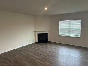 152 Giant Oak Ave in Statesville, NC - Building Photo - Building Photo