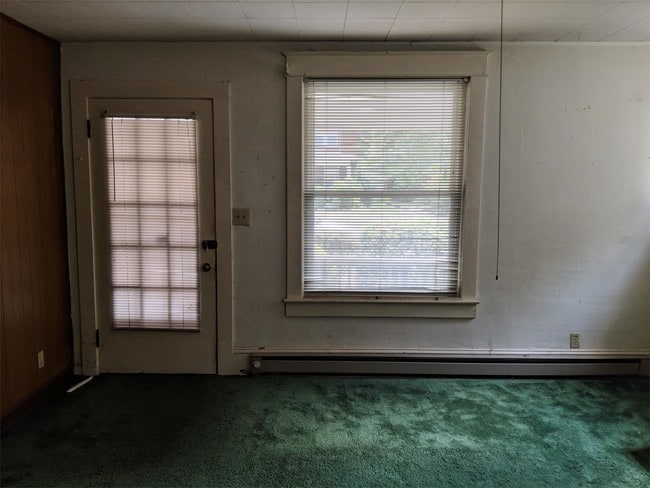 410 W Maple St-Unit -1 in Johnson City, TN - Building Photo - Building Photo