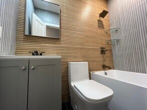 60 Jordan Ave, Unit 3R in Jersey City, NJ - Foto de edificio - Building Photo