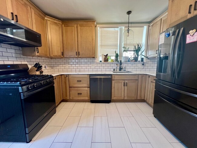 property at 3445 Cresson St
